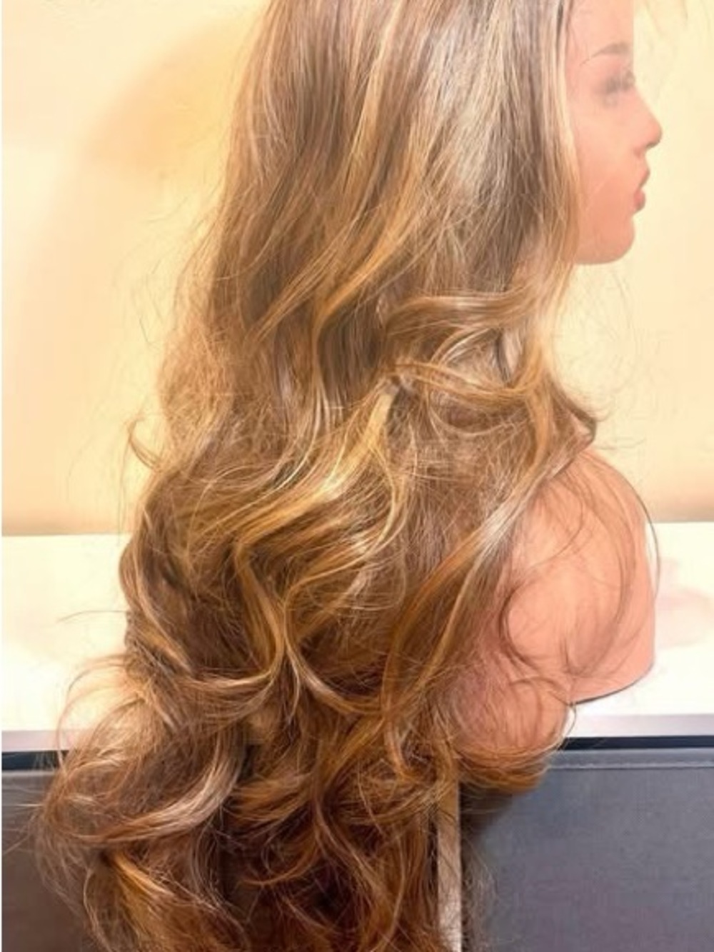 Luxury Long Wavy Lace Front Wig - Light Brown Balayage Futura Synthetic 13x4 - Picture 3 of 4
